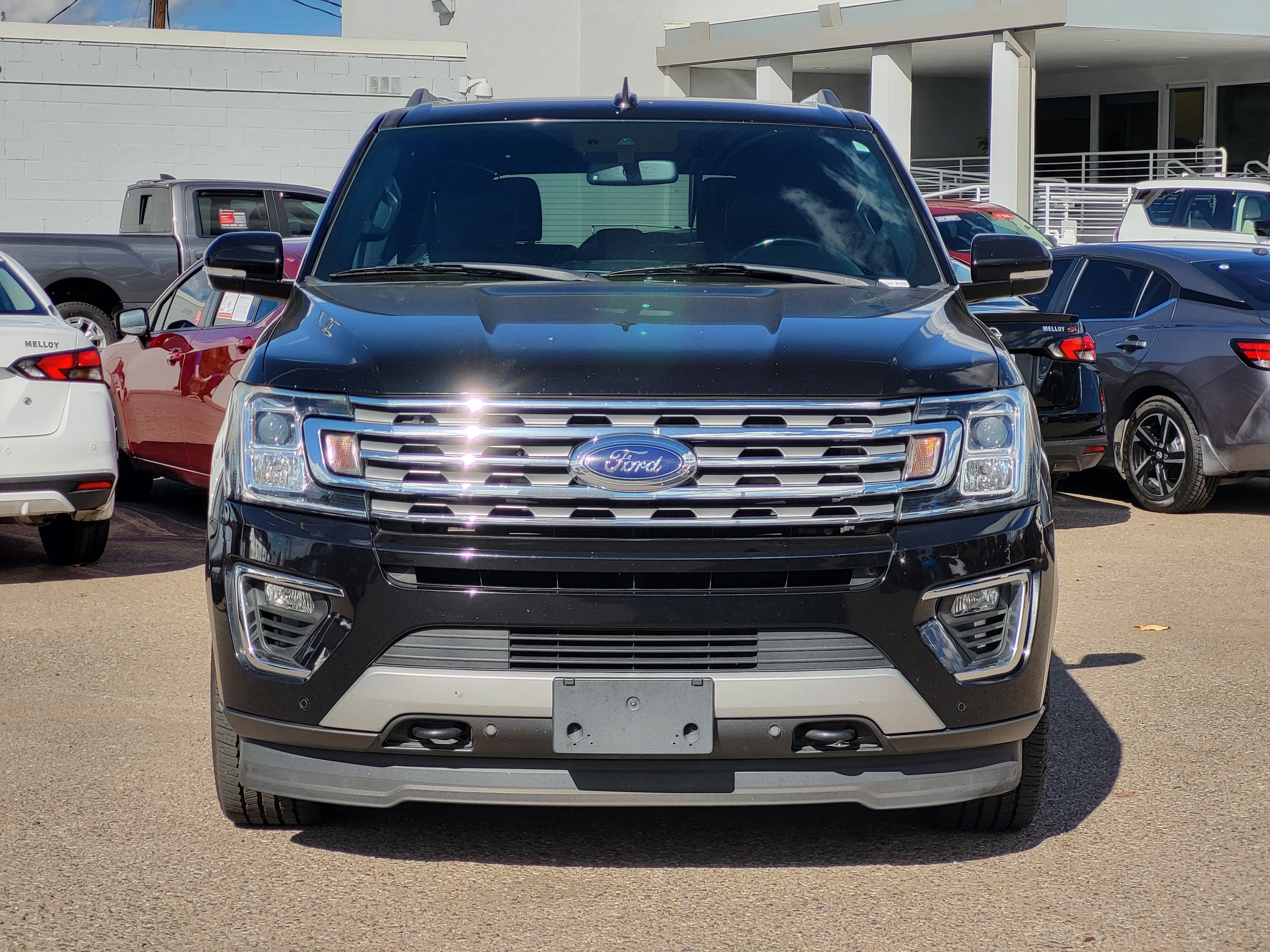 Used 2020 Ford Expedition Max Limited w/ Equipment Group 301A AWD/4WD image 3