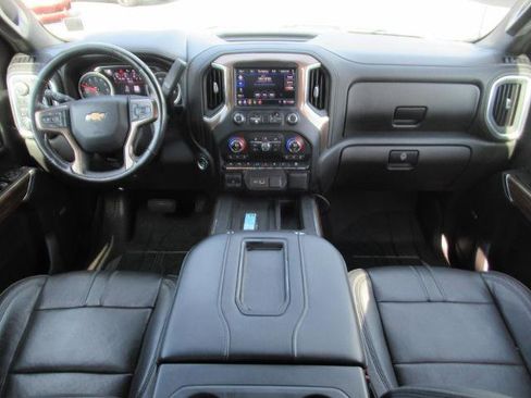 Used 2019 Chevrolet Silverado 1500 High Country w/ Technology Package image 13