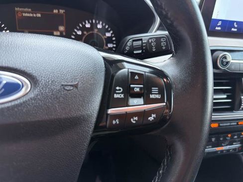 Certified 2022 Ford Escape SEL AWD/4WD image 22