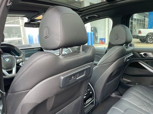 Used 2023 BMW X5 xDrive45e image 29