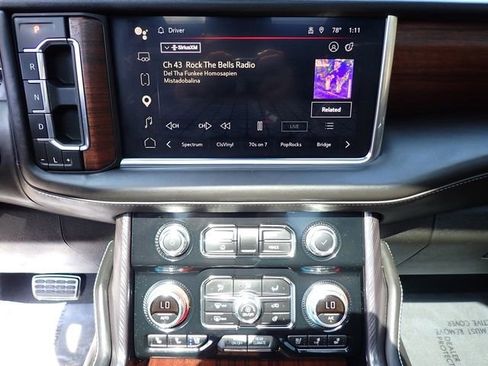 Used 2023 GMC Yukon Denali Ultimate image 28