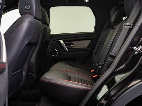 Used 2023 Land Rover Discovery Sport SE R-Dynamic image 30