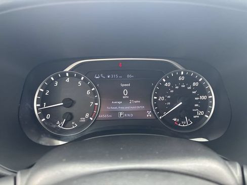 Certified 2023 Nissan Frontier SV w/ Technology Package AWD/4WD image 16