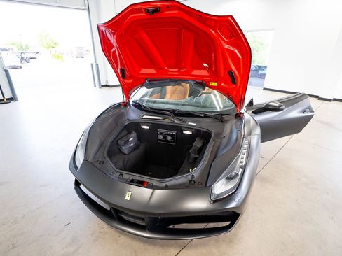 Used 2018 Ferrari 488 Spider RWD image 52