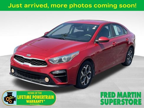Used 2019 Kia Forte LXS FWD image 1