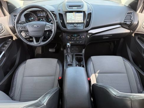 Used 2018 Ford Escape SE w/ SE Sport Appearance Package AWD/4WD image 11