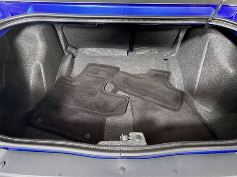 Used 2018 Dodge Challenger R/T Scat Pack w/ Leather Interior Group RWD image 30