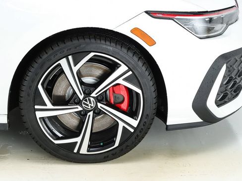 New 2026 Volkswagen GTI SE FWD image 14