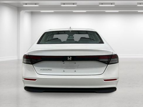 New 2025 Honda Accord LX image 4