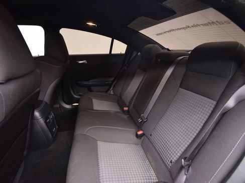 Used 2021 Dodge Charger R/T w/ Harman/Kardon Audio Group image 24