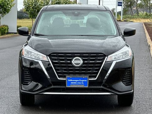 Used 2021 Nissan Kicks S FWD image 8