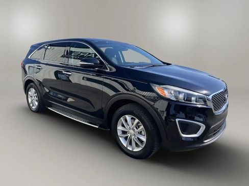 Used 2016 Kia Sorento L FWD image 5