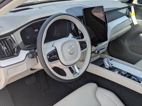 New 2026 Volvo XC60 B5 Ultra w/ Protection Package Premier AWD/4WD image 7