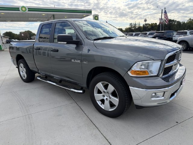 Used 2009 Dodge Ram 1500 Truck SLT w/ Popular Equipment Group AWD/4WD image 2