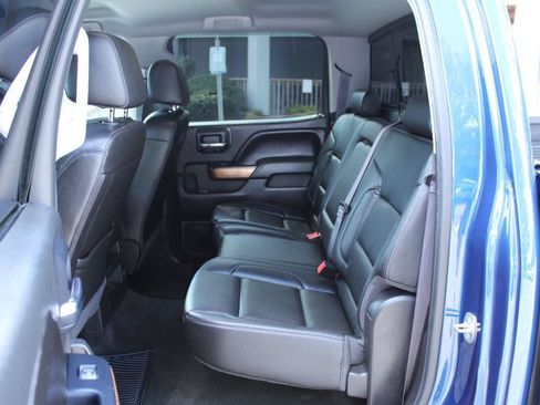 Used 2017 Chevrolet Silverado 1500 LTZ w/ Sport Package AWD/4WD image 29