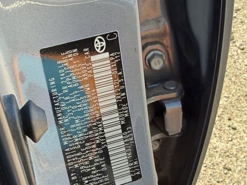 Used 2021 Toyota Corolla LE w/ Carpet Mat Package (TMS) FWD image 25