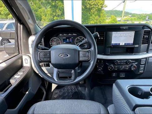 Certified 2025 Ford F450 XL w/ 360-Degree Camera Package AWD/4WD image 5