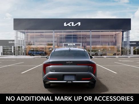 New 2026 Kia K4 FWD image 5