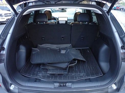 Certified 2025 Ford Escape Platinum image 8