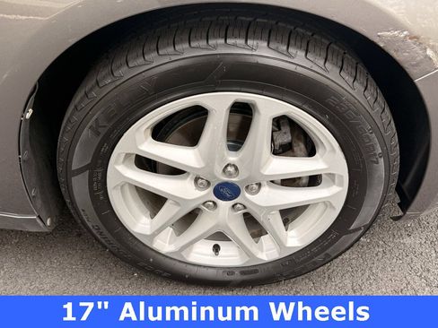 Used 2014 Ford Fusion SE image 32