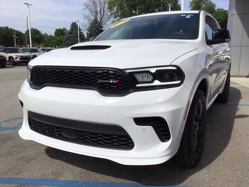 Used 2025 Dodge Durango GT AWD/4WD image 13