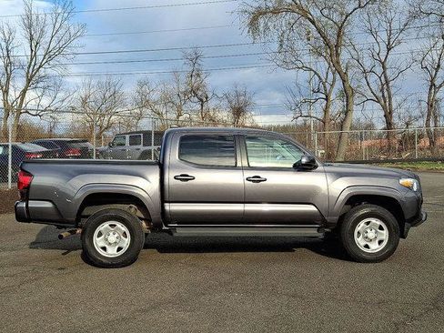 Certified 2023 Toyota Tacoma SR w/ SR Convenience Package image 27