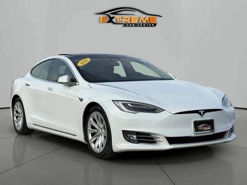 Used 2016 Tesla Model S 75D image 9