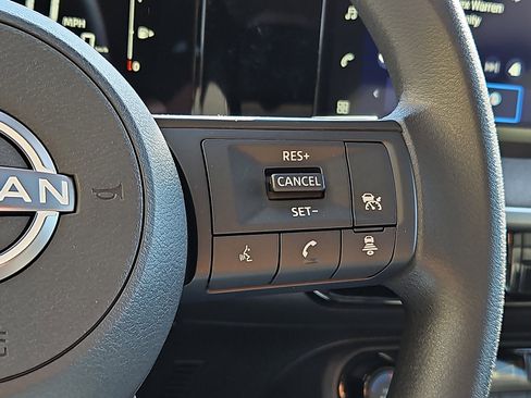 New 2026 Nissan Kicks SV w/ SV Premium Package image 18