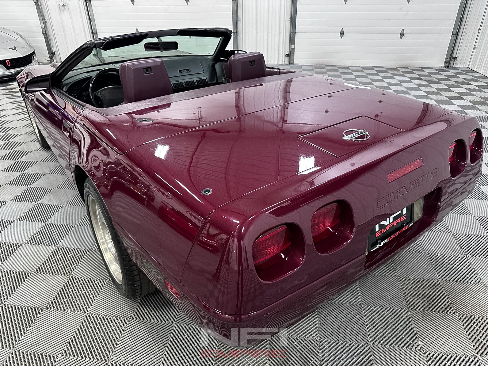 Used 1993 Chevrolet Corvette Coupe RWD image 18