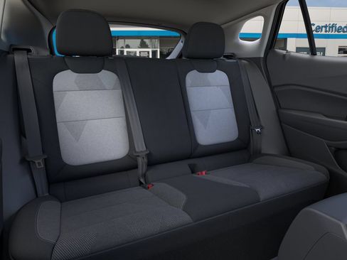 New 2026 Chevrolet Trax LS w/ LS Convenience Package FWD image 20
