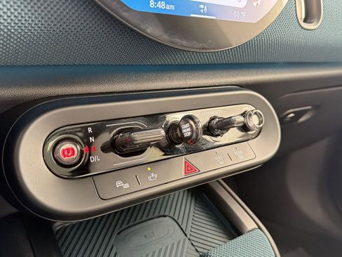 Certified 2025 MINI Cooper Countryman S w/ Comfort Package Max image 18