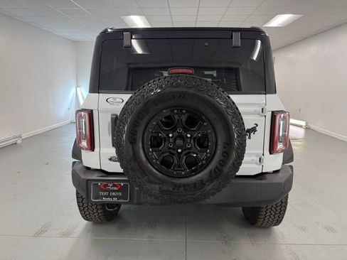 New 2025 Ford Bronco Outer Banks w/ Sasquatch Package image 7