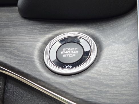 Used 2023 Jeep Grand Cherokee L Overland image 24