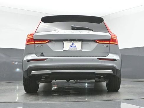 New 2026 Volvo V60 B5 Cross Country Plus w/ Protection Package Premier image 43