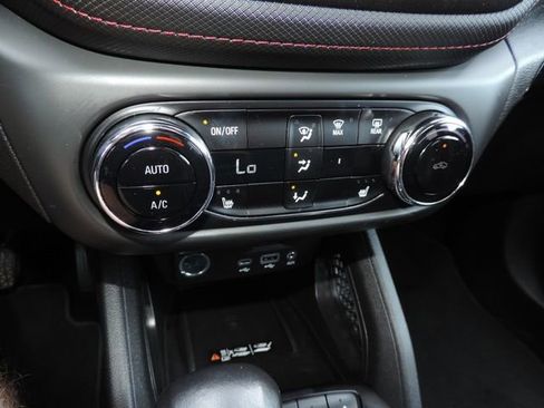 Used 2023 Chevrolet TrailBlazer RS w/ Sun and Liftgate Package image 26