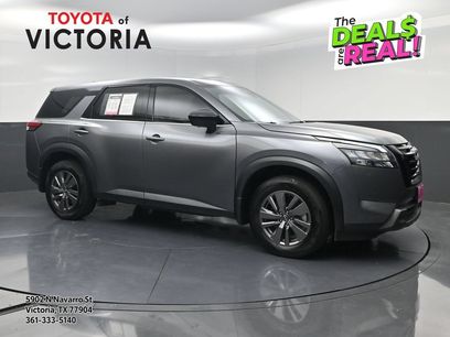 Used 2025 Nissan Pathfinder S