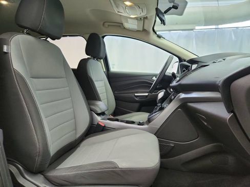 Used 2016 Ford Escape SE w/ Equipment Group 201A AWD/4WD image 25