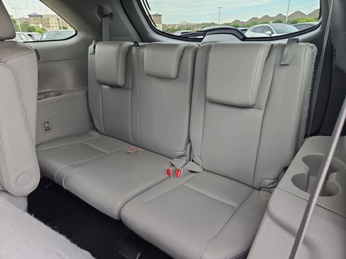 Used 2019 Toyota Highlander Limited AWD/4WD image 39