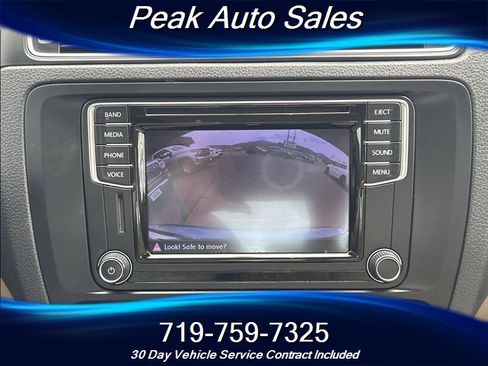 Used 2016 Volkswagen Jetta SE image 17