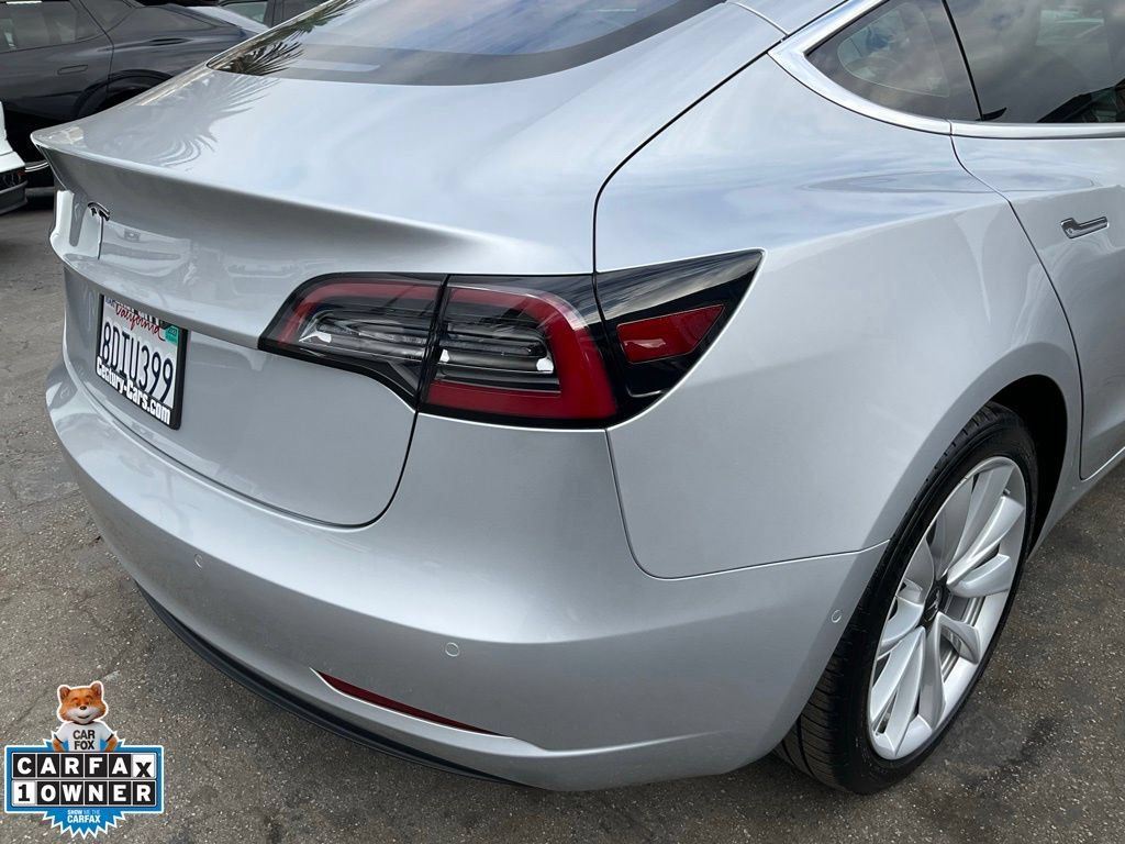 Used 2018 Tesla Model 3 Long Range RWD image 80