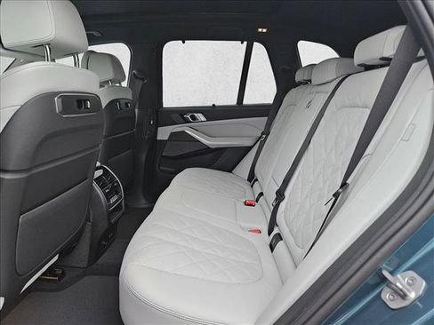 New 2026 BMW X5 xDrive40i image 14