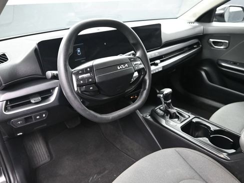 Certified 2025 Kia K4 FWD image 13