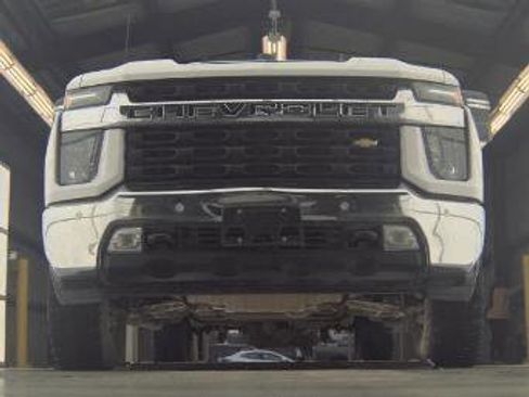 Used 2023 Chevrolet Silverado 2500 LT w/ Convenience Package AWD/4WD image 8