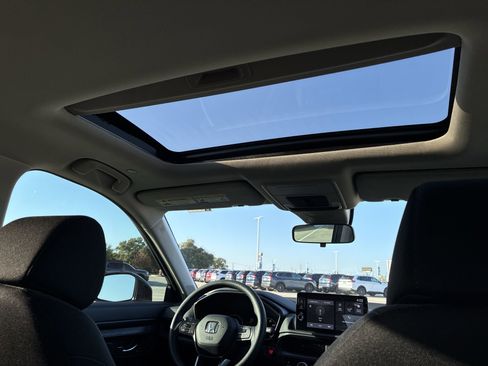 Certified 2026 Honda CR-V EX image 23