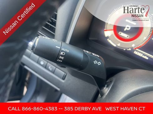 Used 2023 Nissan Rogue Platinum w/ Platinum Premium Package image 45