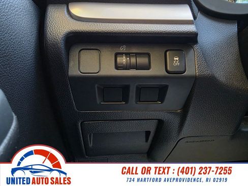 Used 2013 Subaru Impreza 2.0i Limited AWD/4WD image 18