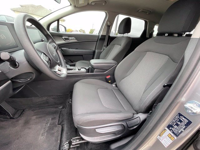 Used 2024 Kia Sportage LX AWD/4WD image 11