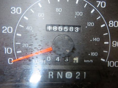 Used 2000 Ford Excursion XLT AWD/4WD image 18