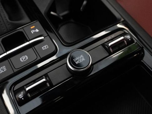 Used 2025 Kia K5 GT-Line w/ GT-Line Premium Package FWD image 29