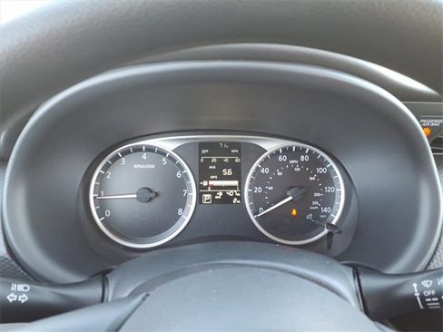 New 2025 Nissan Kicks Play S image 11